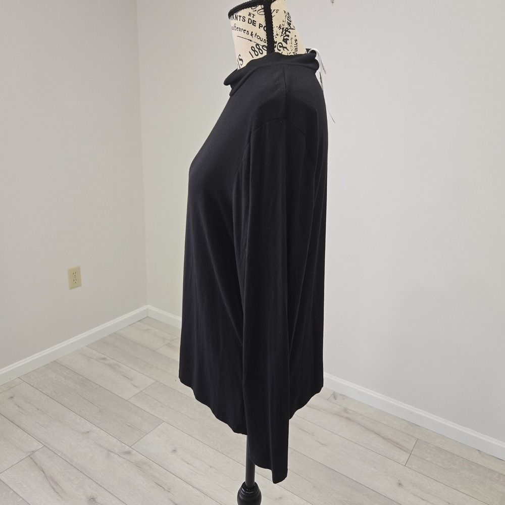 Leo & Nicole Black Mock Neck Top NWT Size PXL - Picture 3 of 9